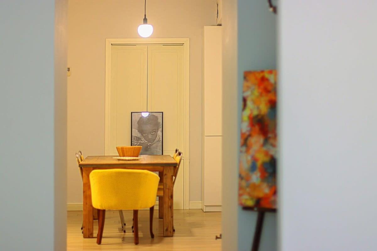 Apartment Mtatsminda Cozy Apt: & Comfy - By Wehost Tbilisi