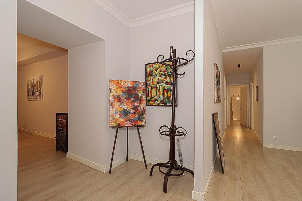 Mtatsminda Cozy Apt: & Comfy - By Wehost Apartment Tbilisi